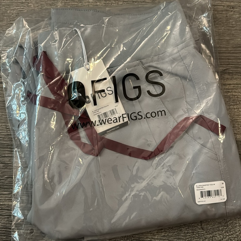 Figs Cement Yola™ High Waisted - Skinny Scrub Pants